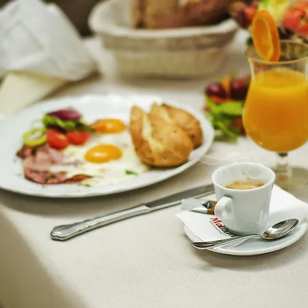 Golden Royal Boutique Hotel & Spa Kosice Room photo