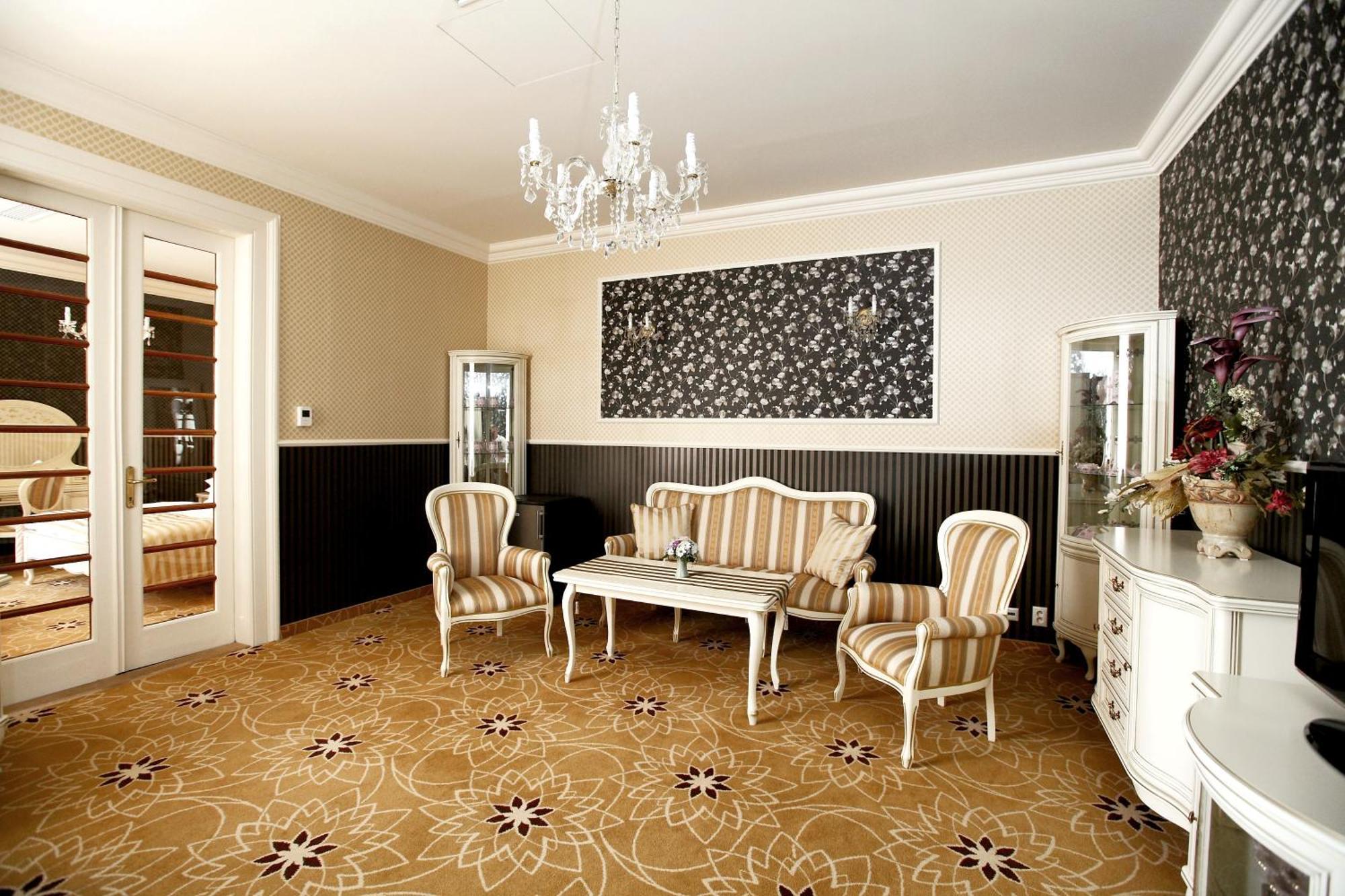 Hotel Golden Royal Boutique &