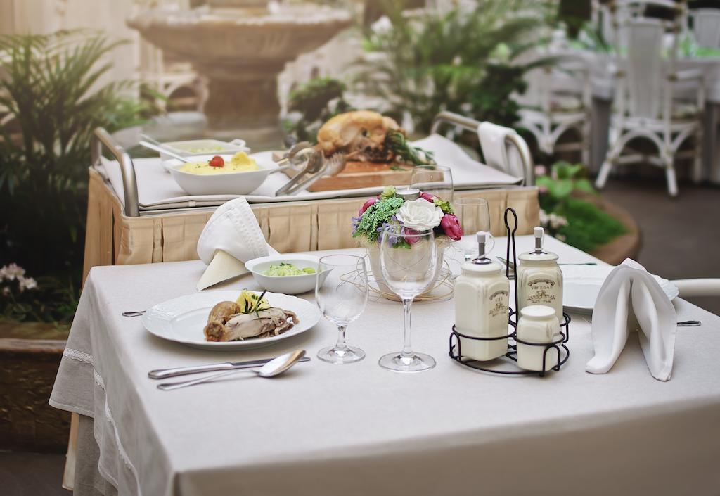 Hotel Golden Royal Boutique & 4*